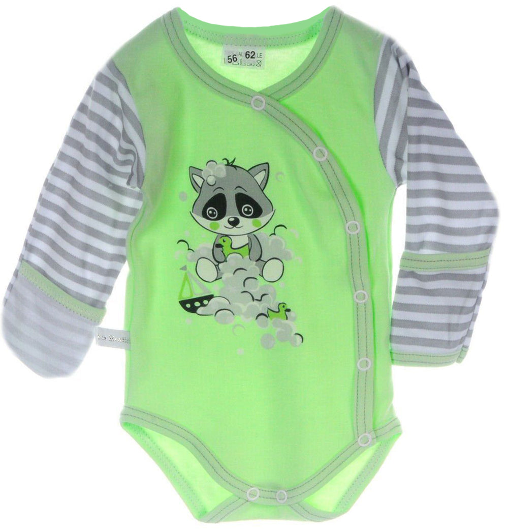 Baby Body in Grün mit Waschbär Wickelbody mit Kratzschutz