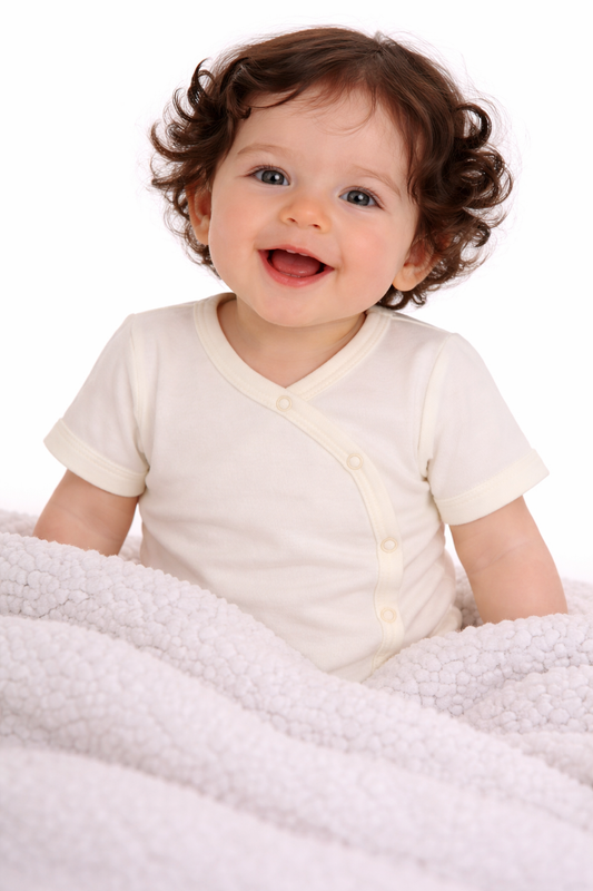 Baby Body Kurzarmbody Wickelbody in Creme neutral